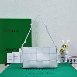 Picture of Bottega Veneta Lady Handbags _SKUfw152375985fw